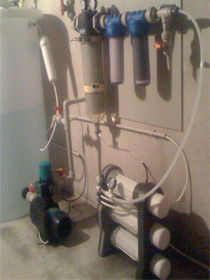 Instalación de equipo de tratamiento de agua realizada por Osmo Agua